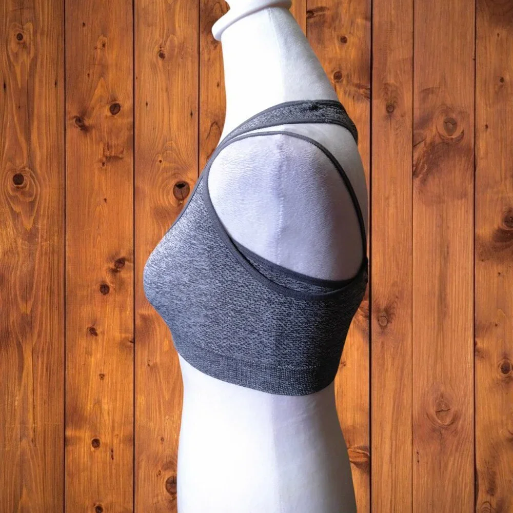 Gymshark Size Medium Gray Layered Strappy Sports Bra Athletic Yoga Athleisure